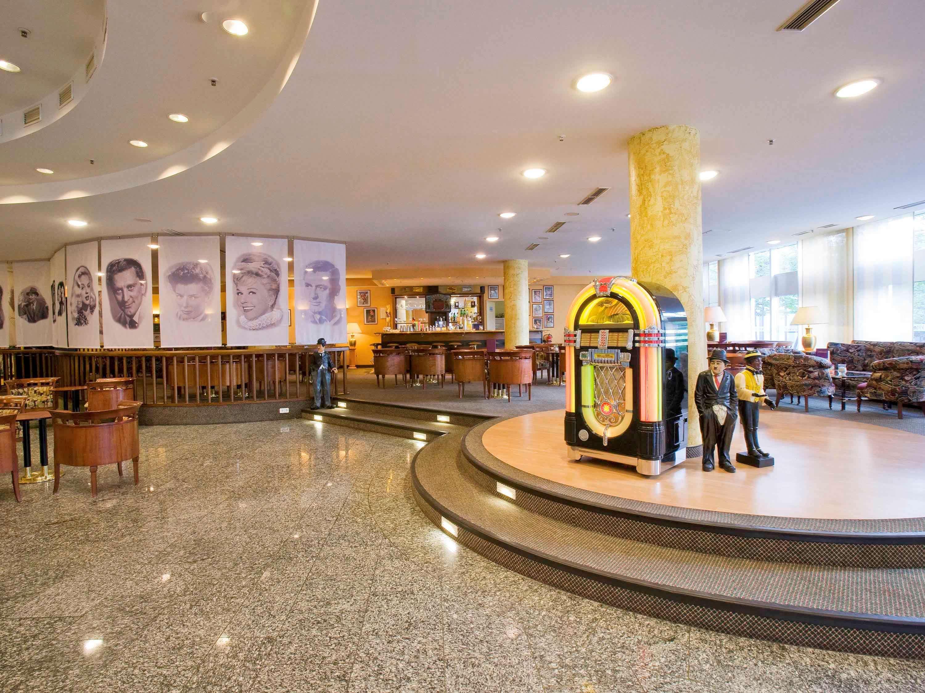 โรงแรมเมอร์เคียว เบอร์ลิน เทมเพลฮอฟ แอร์พอร์ต ภายนอก รูปภาพ